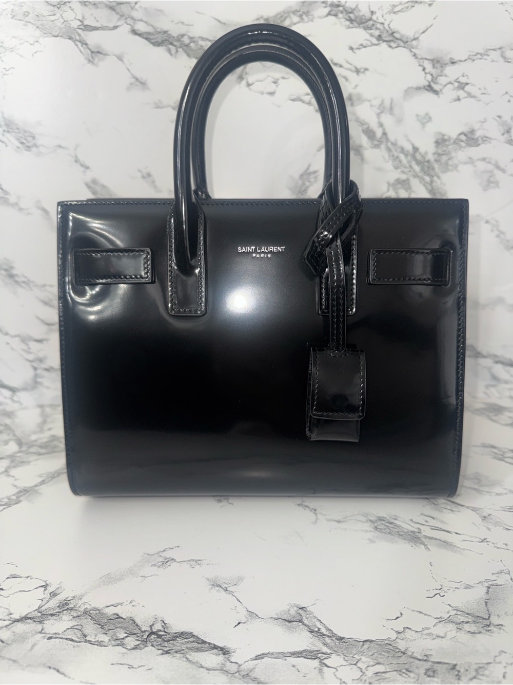 Never used Saint Laurent Nano Sac de Jour Patent Leather Top Handle bag in Black - Picture 2 of 10
